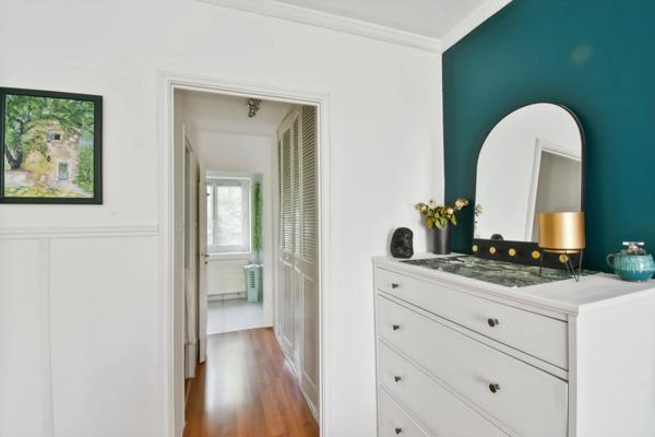 A vendre maison style mansart 6 pièces 140m² EPINAY SUR ORGE (91) à 17km de Paris, avec garage et atelier indépendant et un terrain paysagé de 598m²