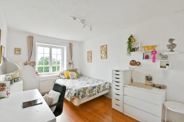 A vendre maison style mansart 6 pièces 140m² EPINAY SUR ORGE (91) à 17km de Paris, avec garage et atelier indépendant et un terrain paysagé de 598m²