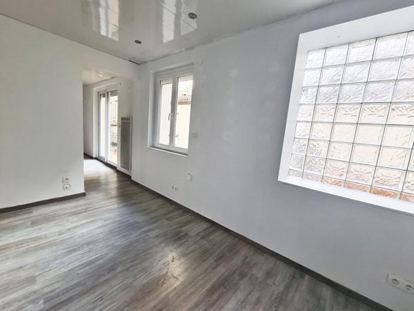 Achat immeuble Saint-Étienne - 6 pièce(s) - 80 m² - 162 000 €