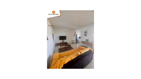 T2 2 pièces - 44m² Saint Gilles Les Bains (97434)