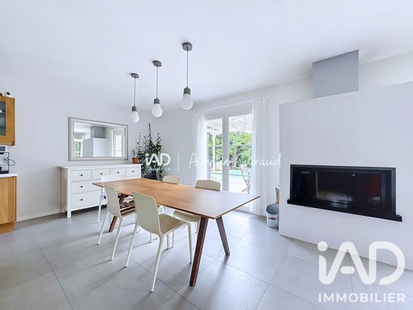 Maison à vendre 6 pièces 154 m² Péchabou