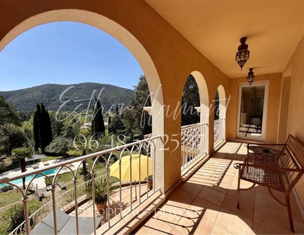 Propriété d'exception style Riviera 235 m², vue panoramique Cévennes, piscine chauffée, terrain 1 ha ? Saint-Ambroix / Alès