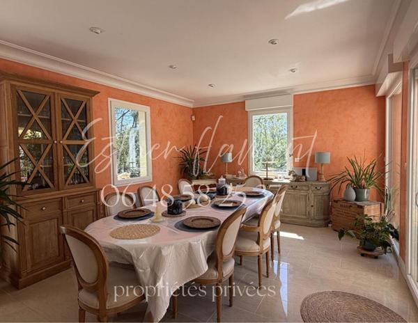 Propriété d'exception style Riviera 235 m², vue panoramique Cévennes, piscine chauffée, terrain 1 ha ? Saint-Ambroix / Alès