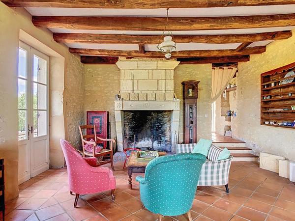 Ancien corps de ferme avec piscine