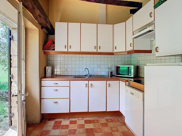 Ancien corps de ferme avec piscine