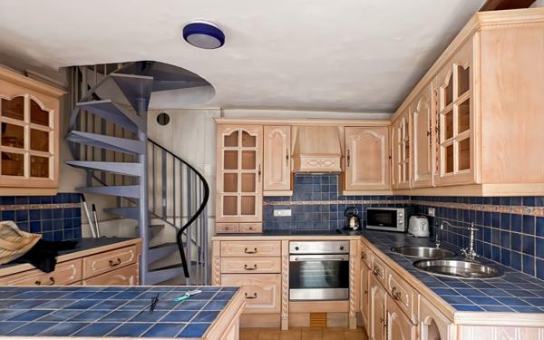 Maison à vendre    2 pièces • 51 m2 Callian