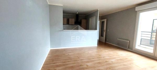 Appartement Combs La Ville 2 pièces 48 m2