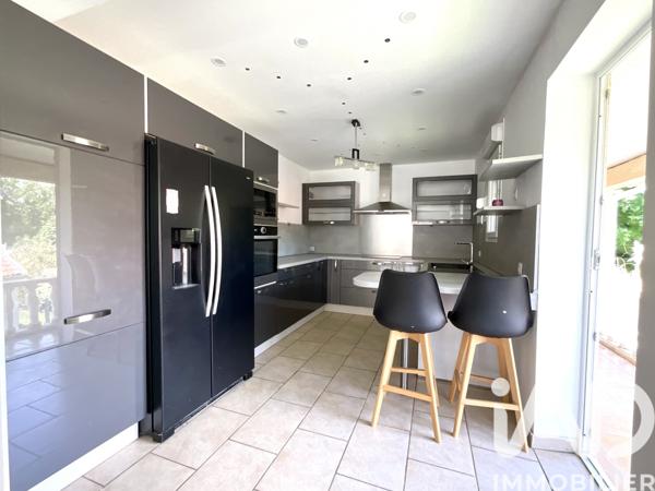 Maison à vendre 4 pièces 100 m² Villieu-Loyes-Mollon