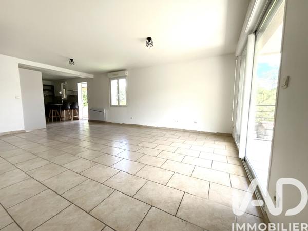 Maison à vendre 4 pièces 100 m² Villieu-Loyes-Mollon