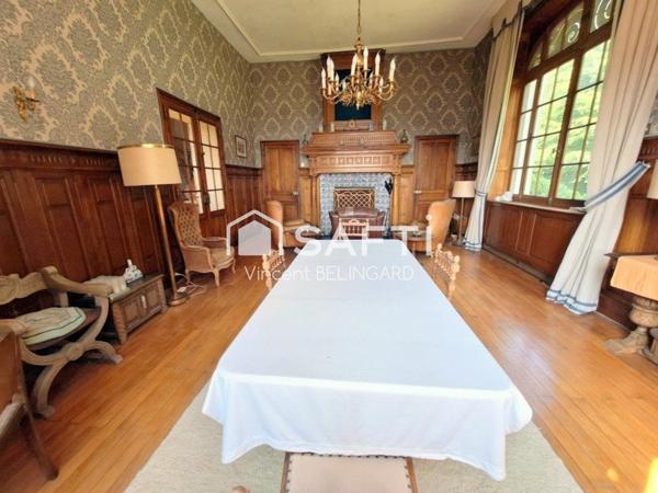 Château 15 pièces et 3 Gîtes indépendants avec piscine