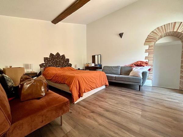 - NOUVEAUTE PROPRIETE T7 GRAND JARDIN - PISCINE