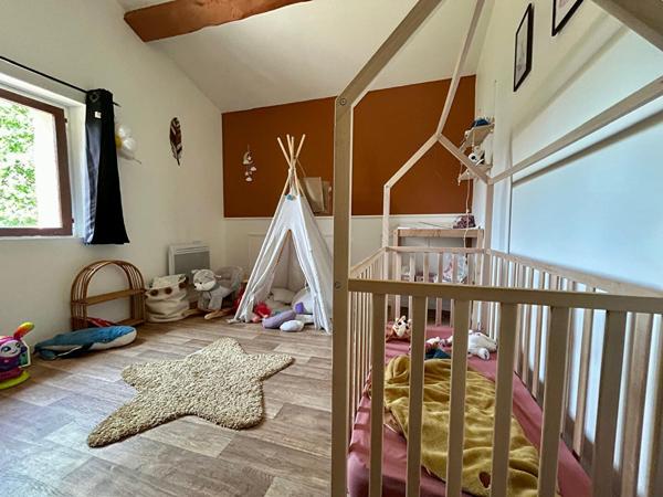 - NOUVEAUTE PROPRIETE T7 GRAND JARDIN - PISCINE