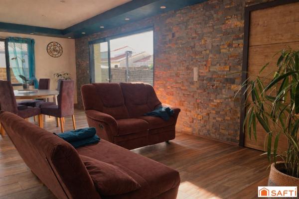 Maison contemporaine – 4 chambres – Garage – À proximité des plages