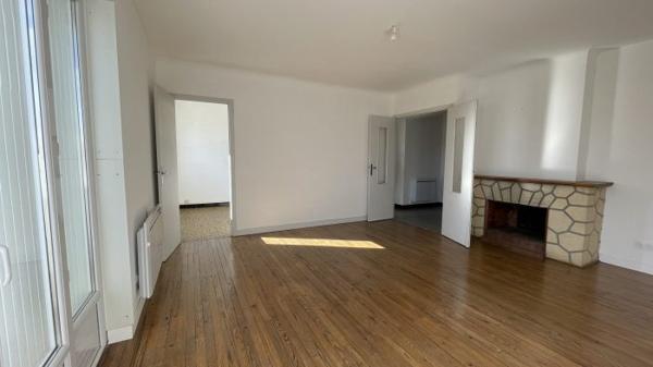 Appartement T3 - garage - jardin