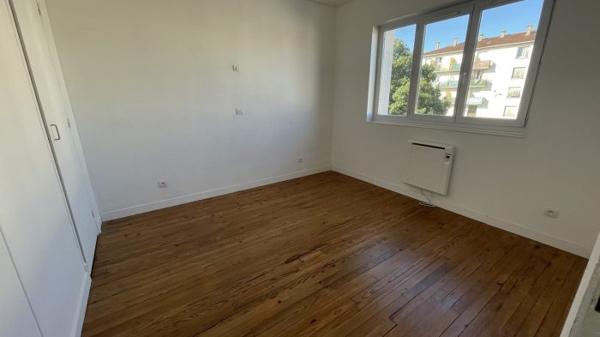 Appartement T3 - garage - jardin