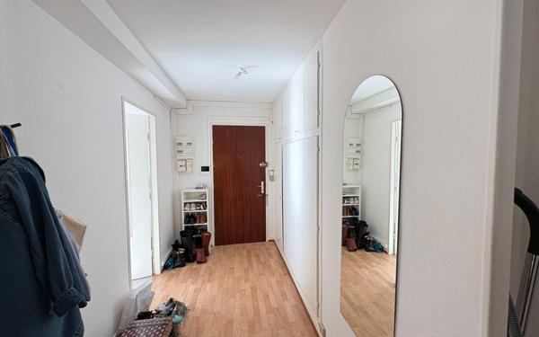 Appartement à louer    1 pièce •  Strasbourg
