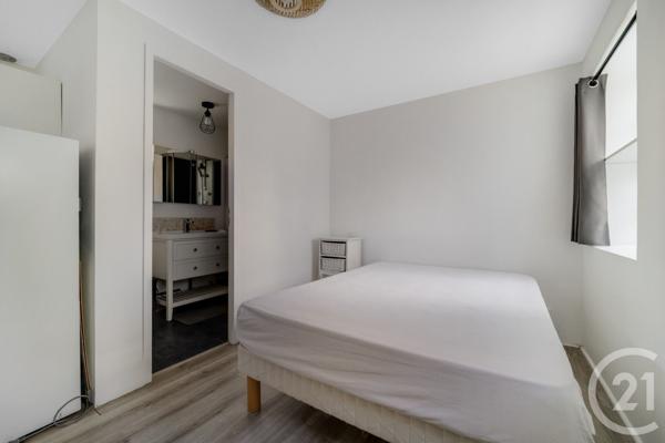 Appartement F1 à vendre  1 pièce - 24,87 m2 ISSY LES MOULINEAUX - 92