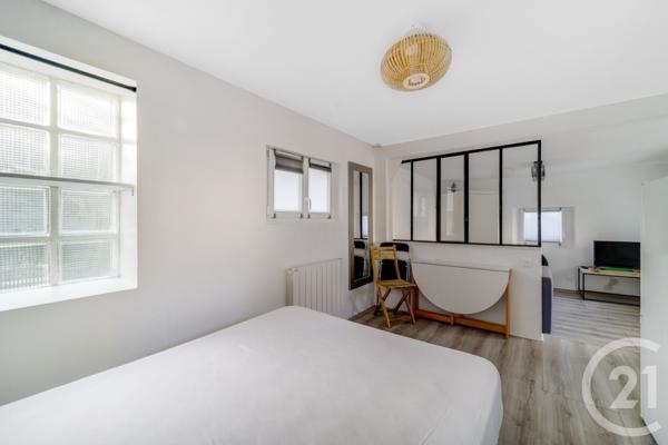 Appartement F1 à vendre  1 pièce - 24,87 m2 ISSY LES MOULINEAUX - 92