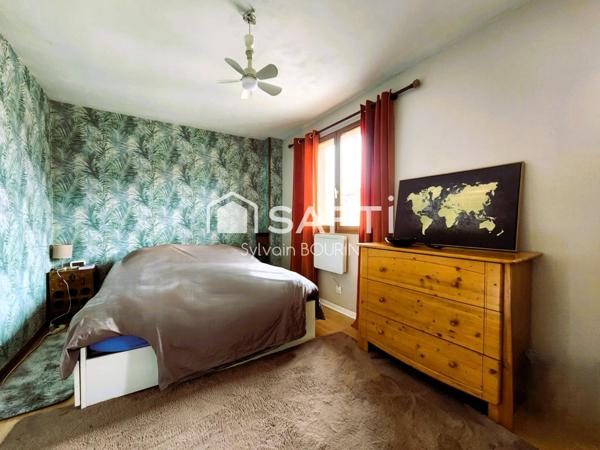 Maison de ville _  gare de ANSE à 4 min à pied