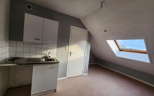 Appartement à louer    1 pièce •  Maubeuge