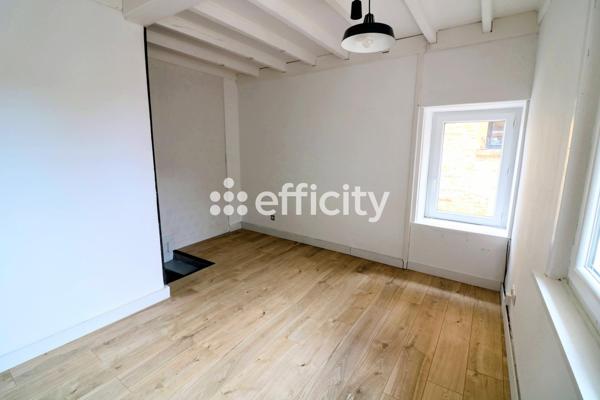 Maison
         10 pièces
        - 206 m² Exclusivité 415 000 € *