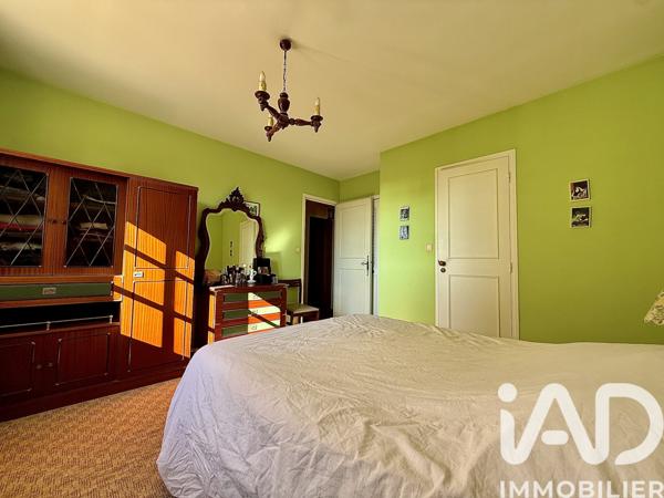 Maison à vendre 6 pièces 223 m² Aix-en-Provence