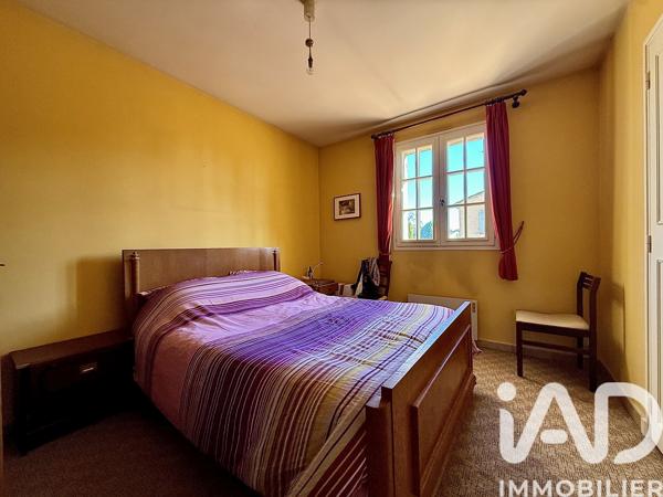 Maison à vendre 6 pièces 223 m² Aix-en-Provence