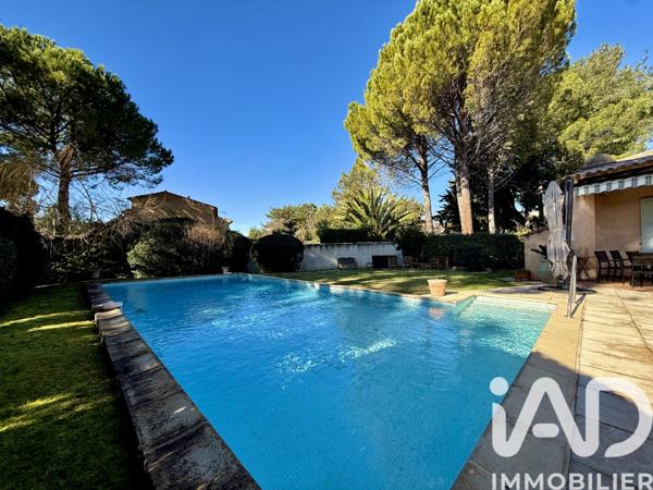 Maison à vendre 6 pièces 223 m² Aix-en-Provence