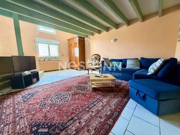 BAS CENON- ECHOPPE avec jardin et tres grande piece de vie