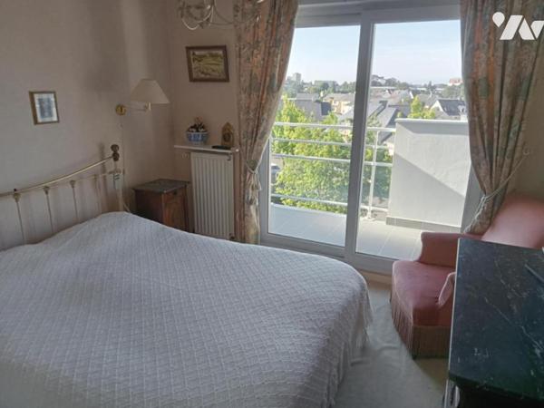 T4 de 84,98m² avec terrasse et véranda de 61m², 3 CH, parking en sous-sol