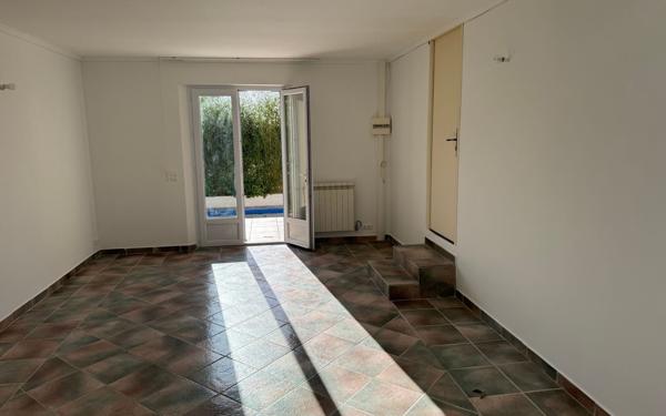 Maison à vendre    5 pièces •  Alès