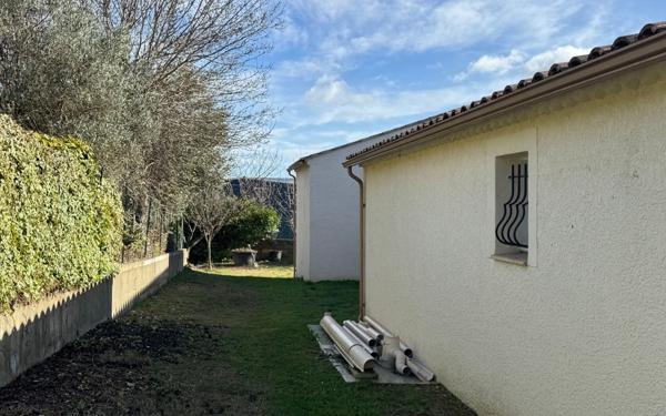 Maison à vendre    5 pièces •  Alès