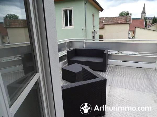 Location Appartement 3 pièces 70 m2 à Pont-de-Roide-Vermondans