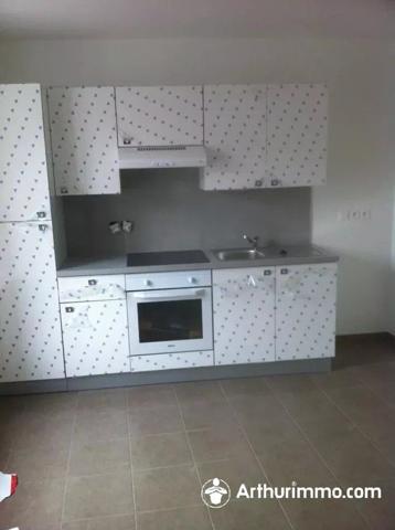 Location Appartement 3 pièces 70 m2 à Pont-de-Roide-Vermondans