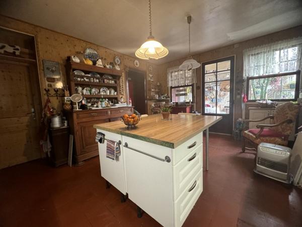 Maison à vendre |  Mirambeau |  5 pièces | 210 m²