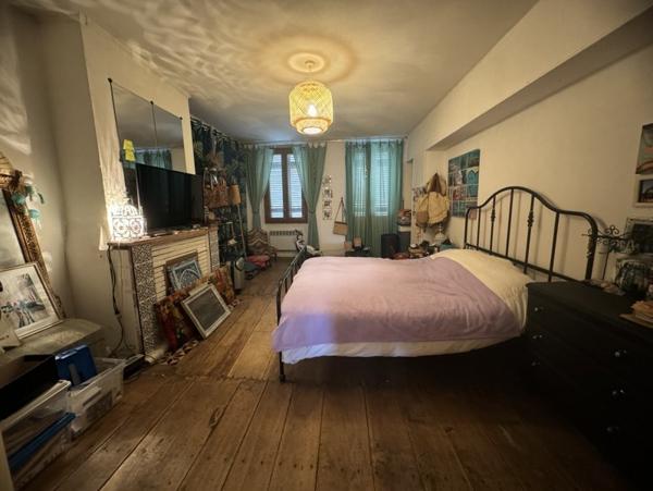 Maison à vendre |  Mirambeau |  5 pièces | 210 m²