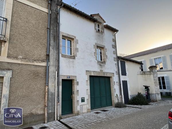 Maison à vendre 4 pièces 170.6m² Poitiers (86000)