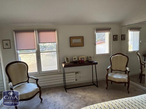 Maison à vendre 4 pièces 170.6m² Poitiers (86000)