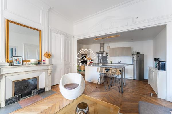À VENDRE – Superbe T3 de 75 m² au charme de l’ancien – Lyon 3ème Saxe-Préfecture