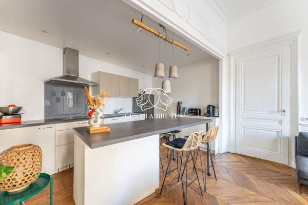 À VENDRE – Superbe T3 de 75 m² au charme de l’ancien – Lyon 3ème Saxe-Préfecture