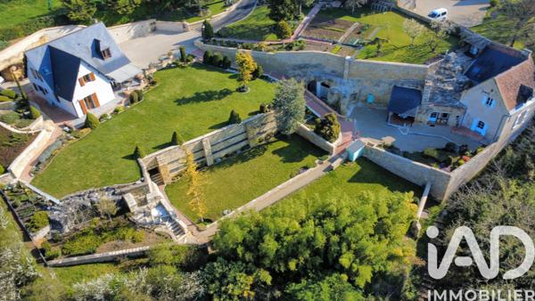 Maison à vendre 9 pièces 240 m² Chinon