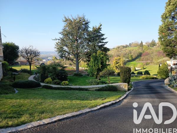 Maison à vendre 9 pièces 240 m² Chinon