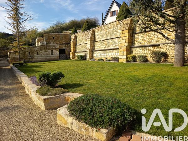 Maison à vendre 9 pièces 240 m² Chinon