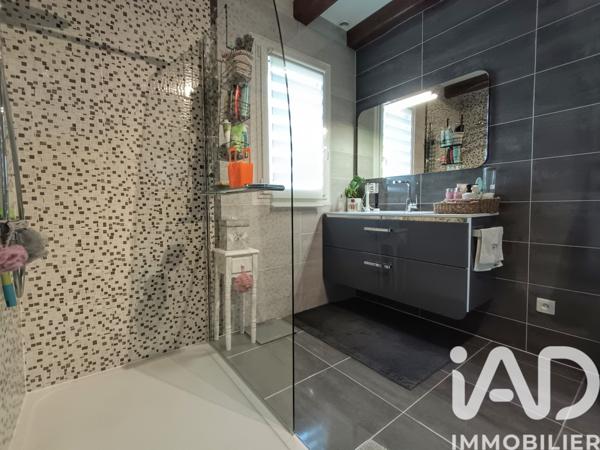 Maison à vendre 9 pièces 240 m² Chinon