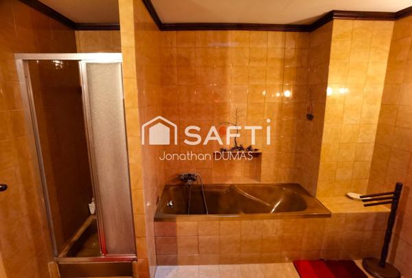 Corps de ferme de 2 habitations sur terrain de 3500m²