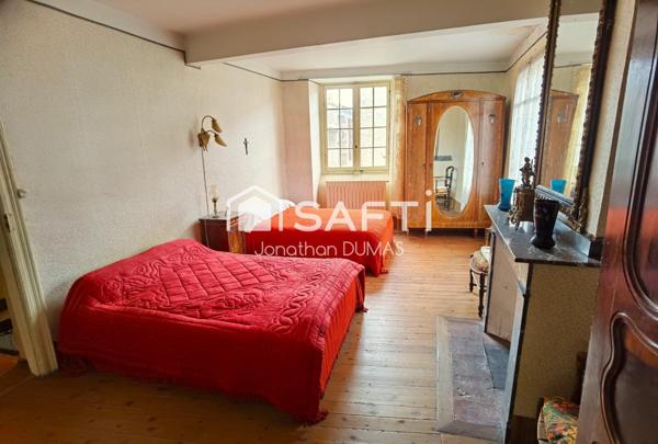 Corps de ferme de 2 habitations sur terrain de 3500m²