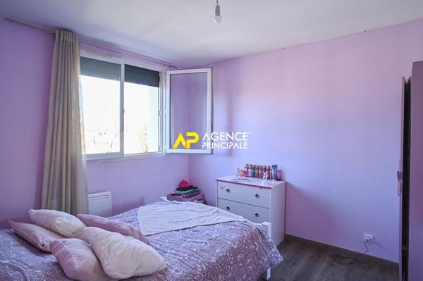 Maison 6 pièces 95 m² avec garage et dépendance €399 000 ** - Référence 9519