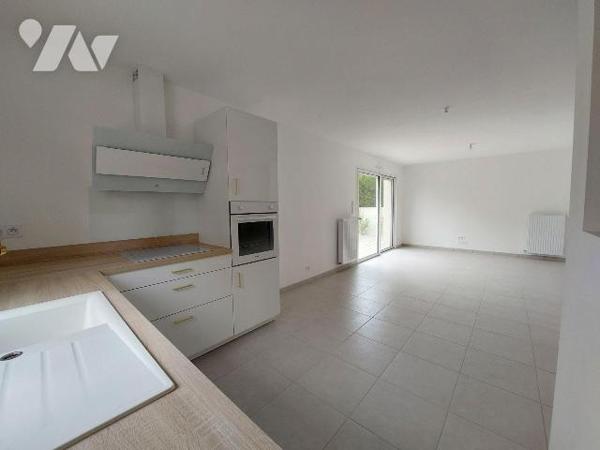 A VENDRE - RENNES (35)   Dans le quartier Francisco Ferrer,  Maison neuve 2024 de 108 m²  + gar...