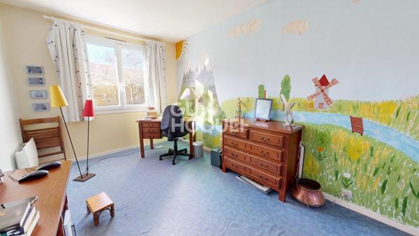 Maison - 8 pièces - 6 chambres - 149 m2 - Forges Les Bains