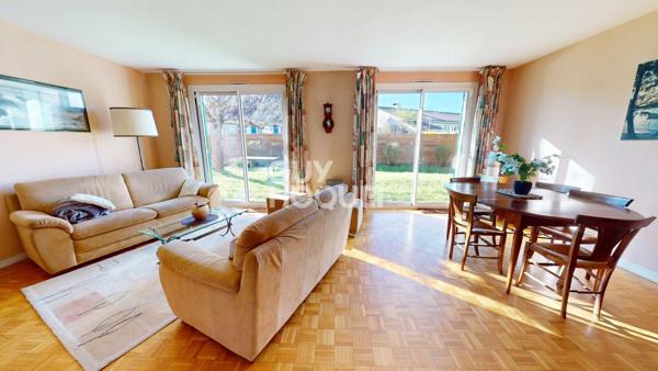 Maison - 8 pièces - 6 chambres - 149 m2 - Forges Les Bains